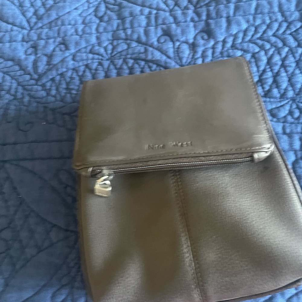 Nine West crossbody purse
